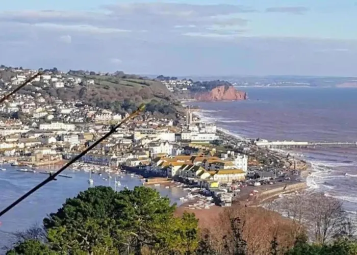Kanangra, 2 Bedroom Apartment In Teignmouth