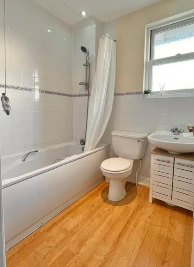 Kanangra, 2 Bedroom In Apartment Teignmouth